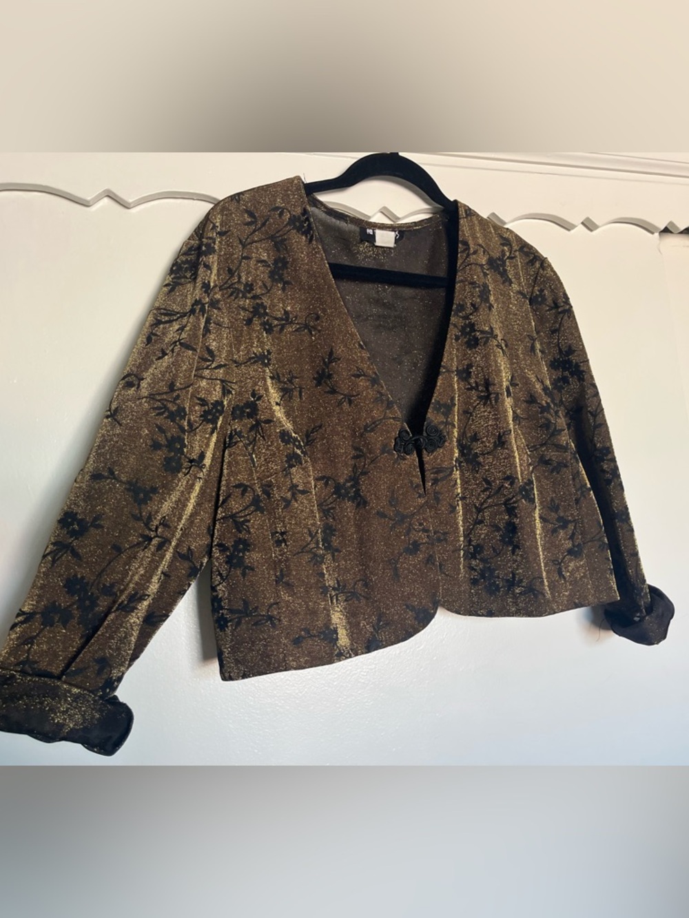 Vintage All That Jazz Gold and Black Sparkle Cropped Blazer